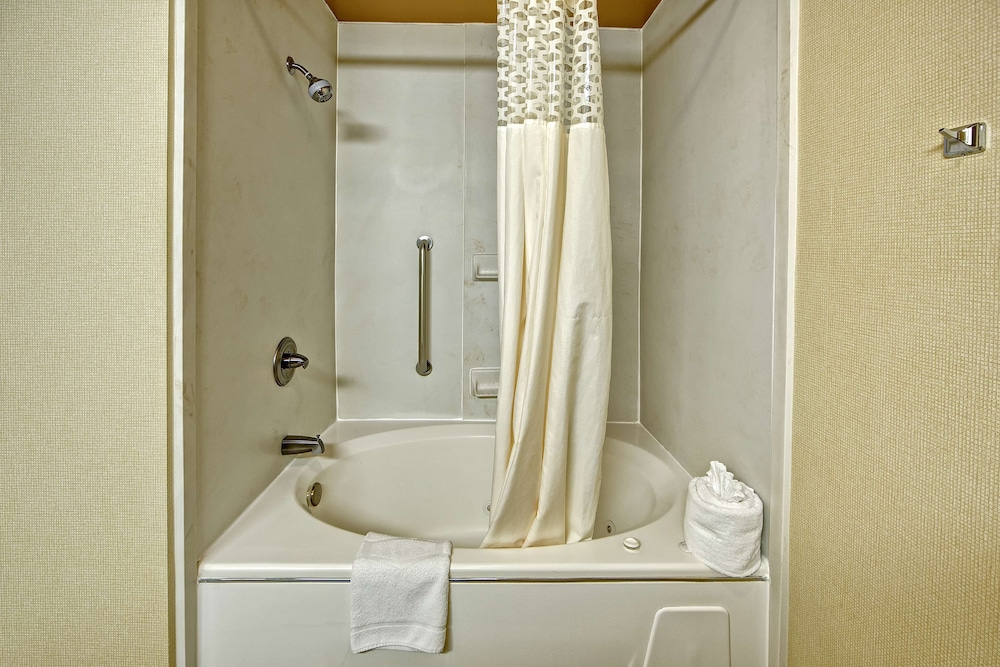 Hampton Inn Indianapolis sw plainfield - photo 28