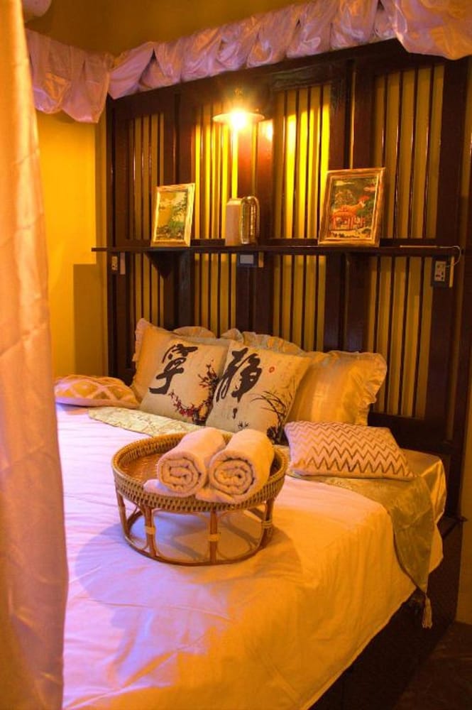 Long Feng Hostel Bangkok