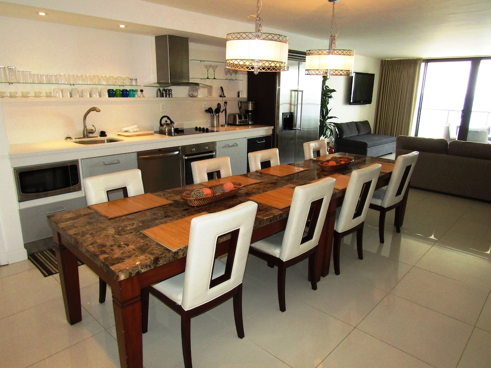 Regency Towers - photo 12