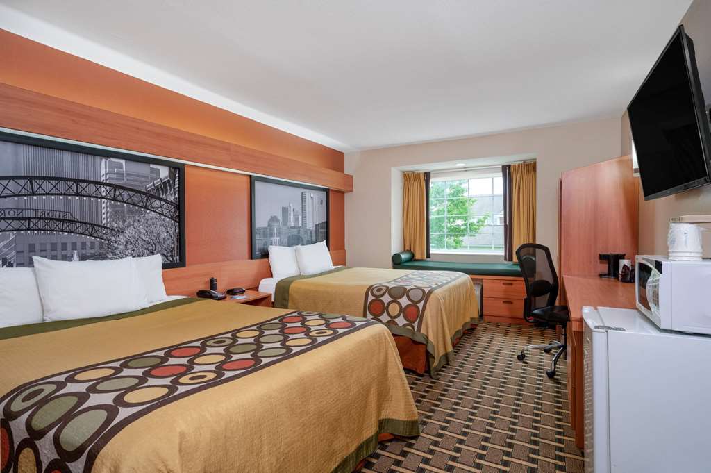 Super 8 by Wyndham Columbus West - photo 12