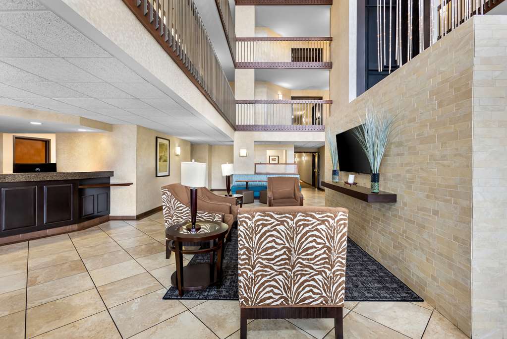 Sonesta Essential Houston Hobby Airport - photo 6
