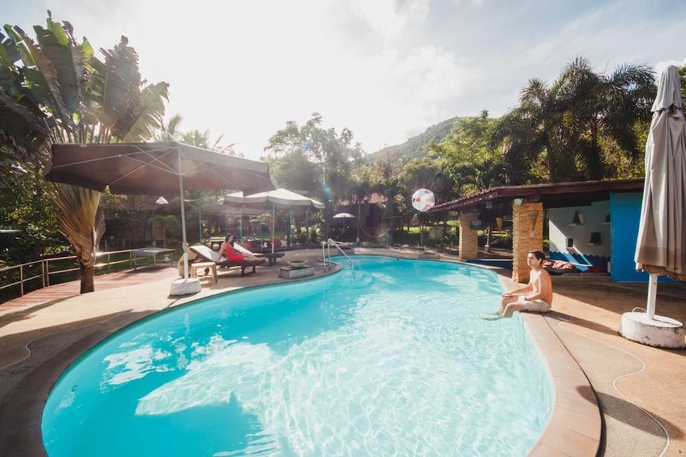 Bamboo Hideaway Samui Resort - carbon neutral hotel in Koh Samui