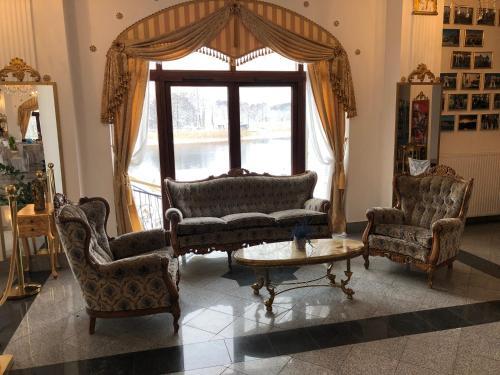 Pałac na wodzie Falkowski Medical & SPA & Conference — hotel in Augustow