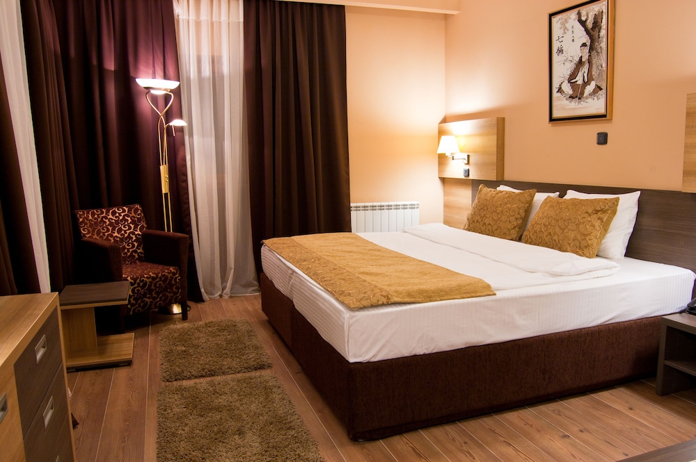 Hill Hotel — Jagodina — photo 5
