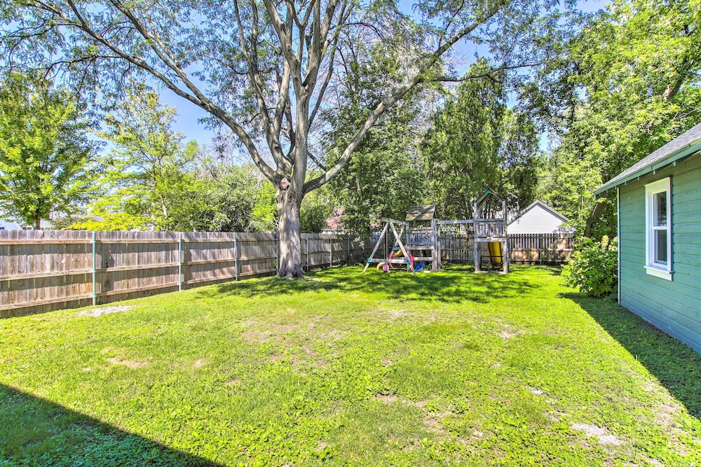 Appleton Abode Near Lake Winnebago and Downtown - photo 12