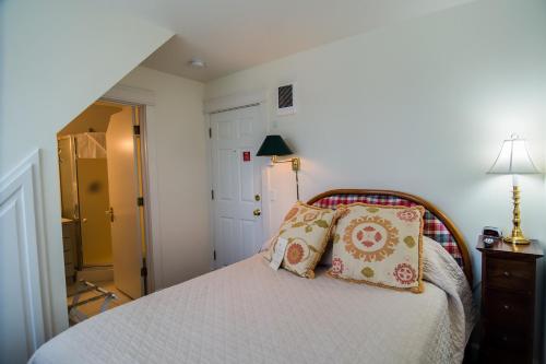 Campbell House Inn - photo 92