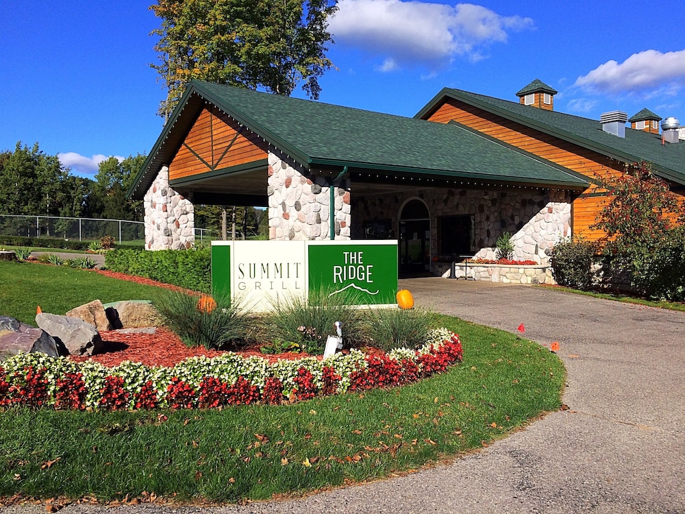 The Ridge — hotel in Gaylord