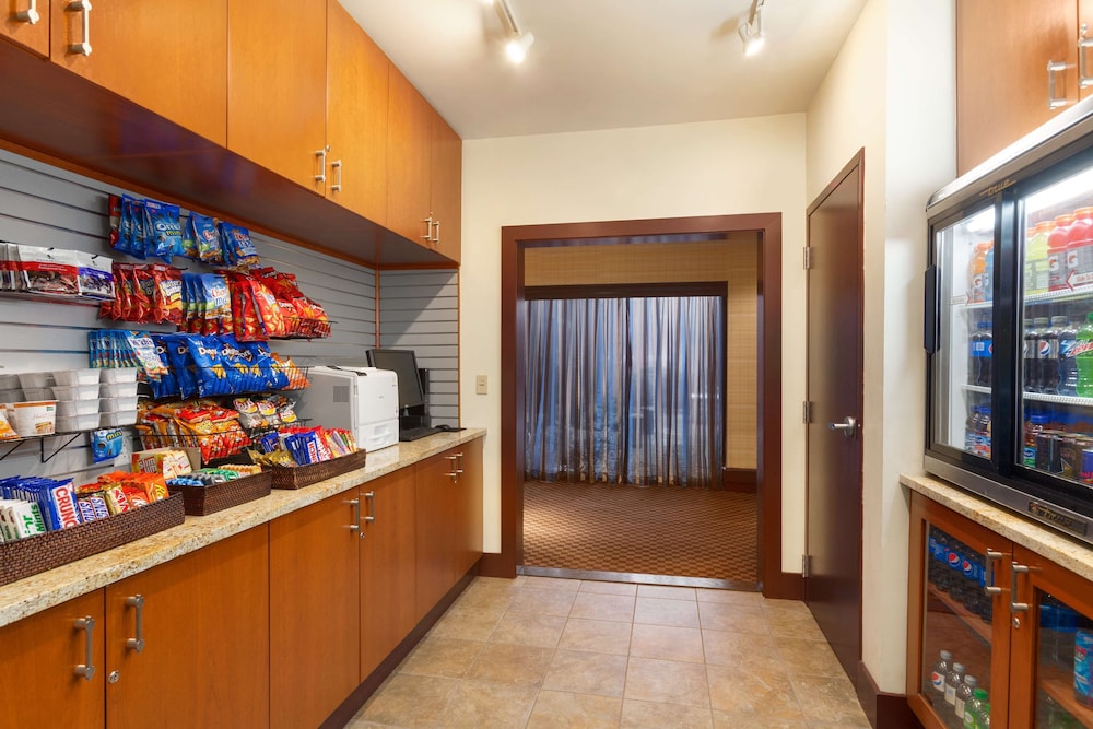 DoubleTree by Hilton Boston Andover - photo 40