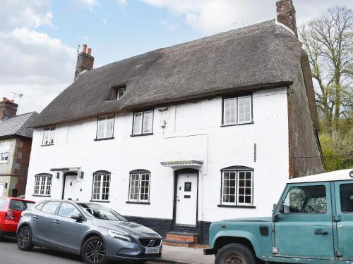 St James Cottage — 4-Star Luxury Hotel in Shaftesbury, United Kingdom
