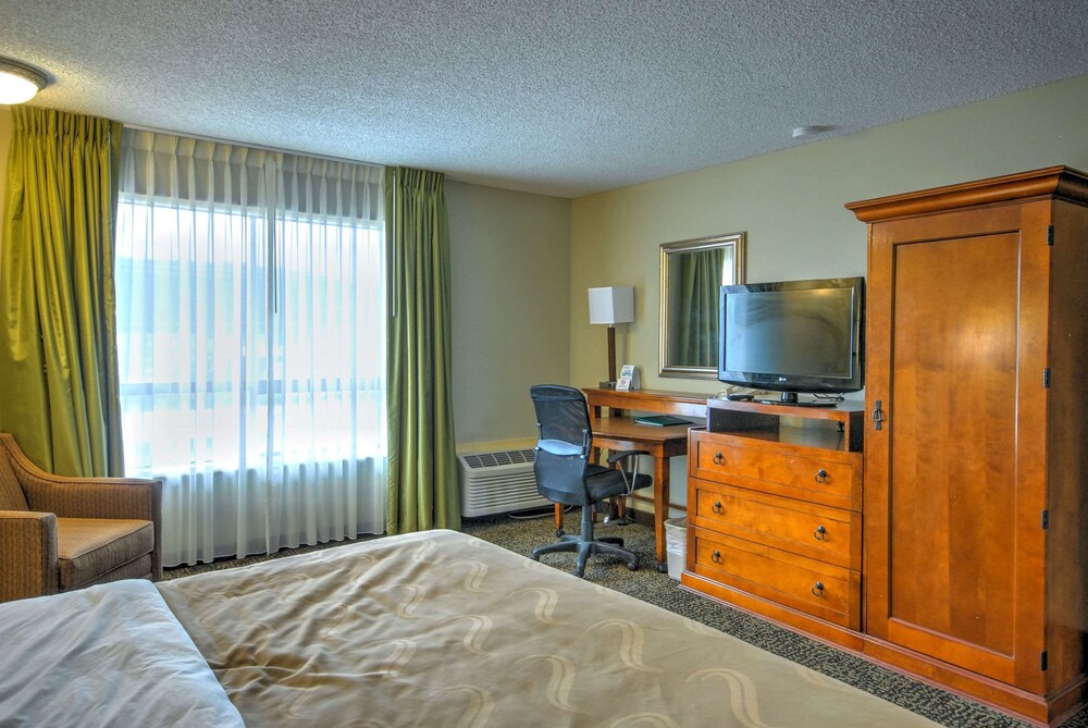 Quality Inn Big Sky - photo 18