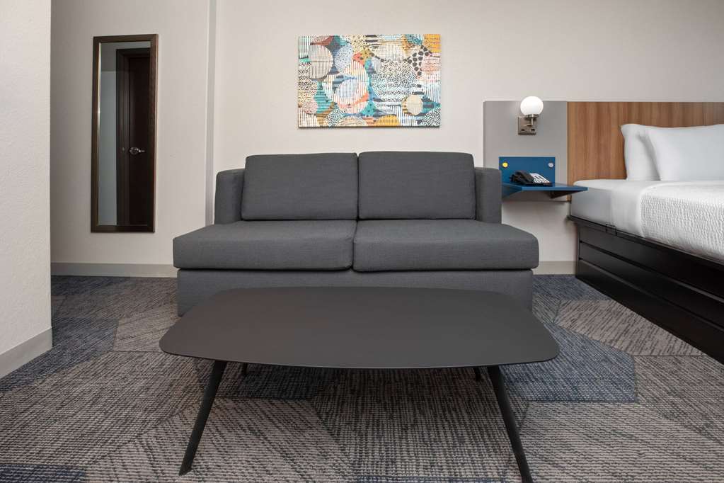 Microtel Inn & Suites by Wyndham Buda Austin South - photo 21