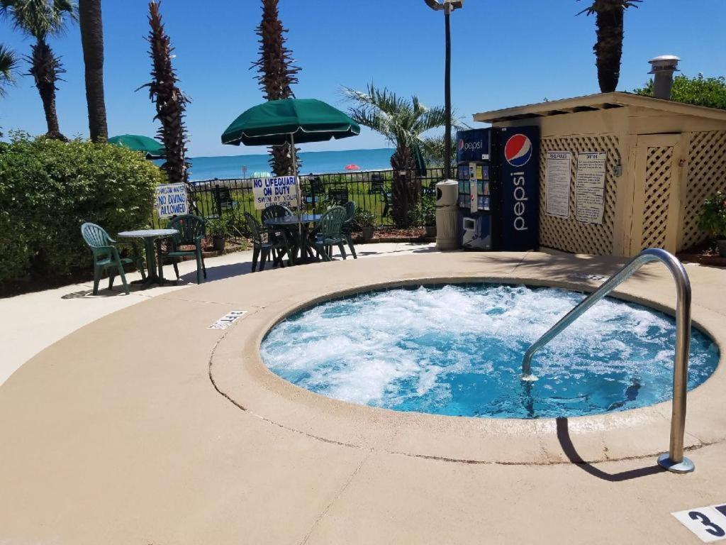 The Palms Resort Oceanfront - last minute hotel in Myrtle Beach