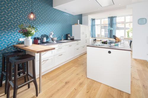 Haus Lola — 4-Star Luxury Hotel in Norderney, Germany