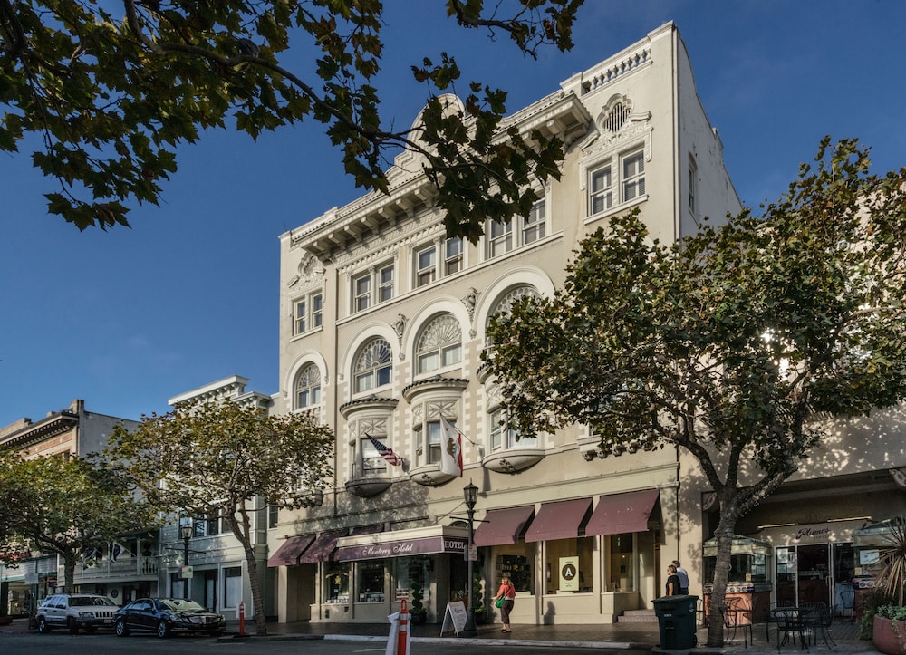 The Monterey Hotel - photo 43