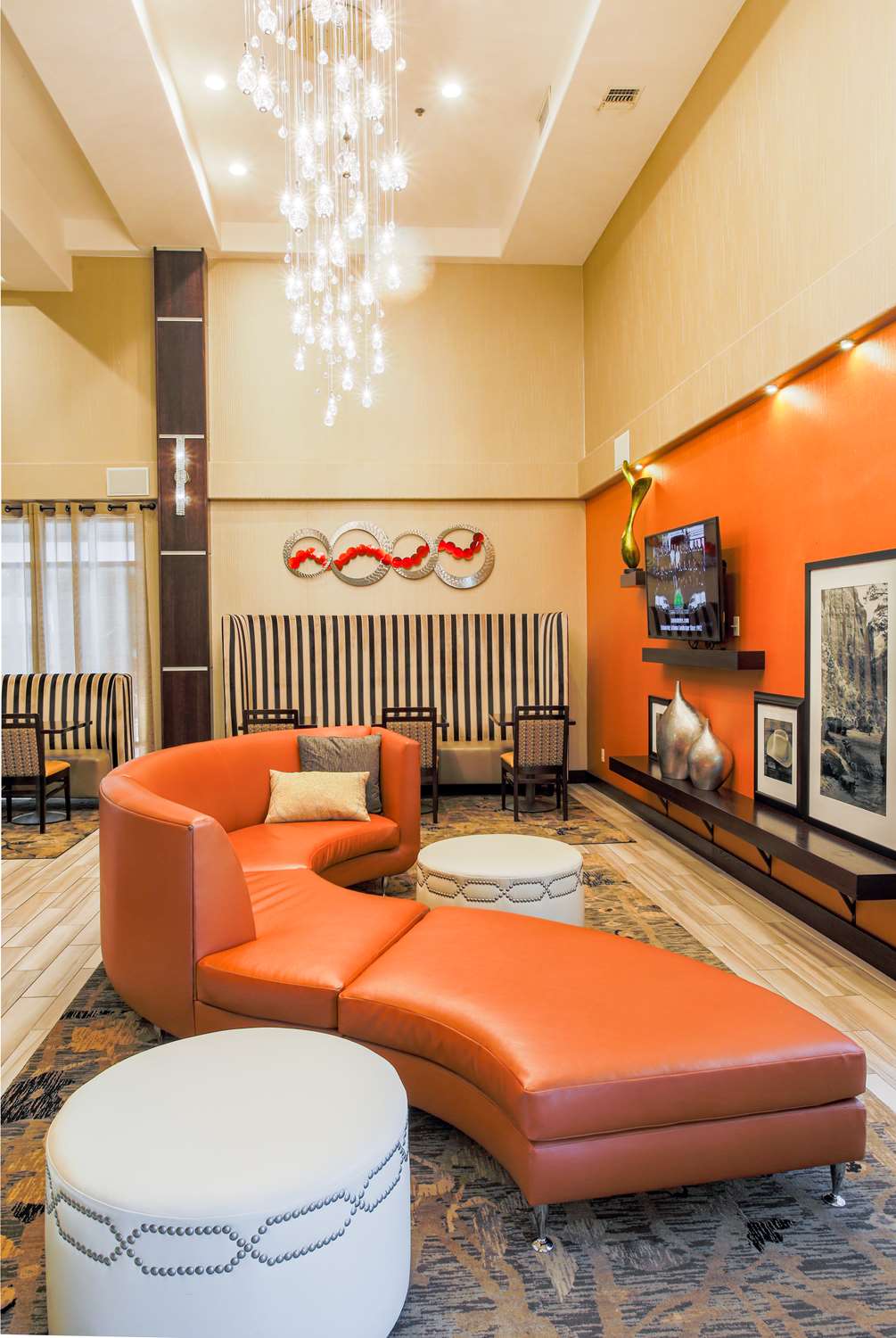 Hampton Inn Prescott - photo 17
