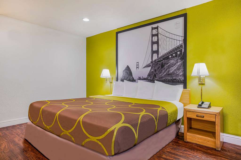 Super 8 by Wyndham Auburn - photo 20