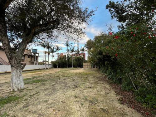 Pousada Container Guarda do Embaú in Palhoca, Brasil