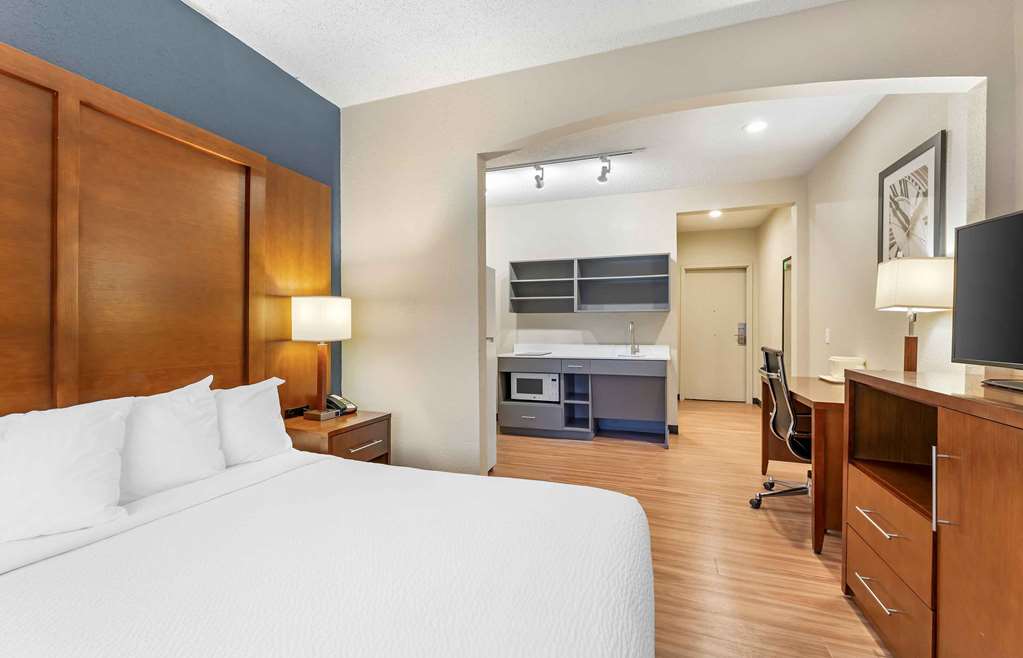 Extended Stay America Suites Buffalo Airport - photo 15