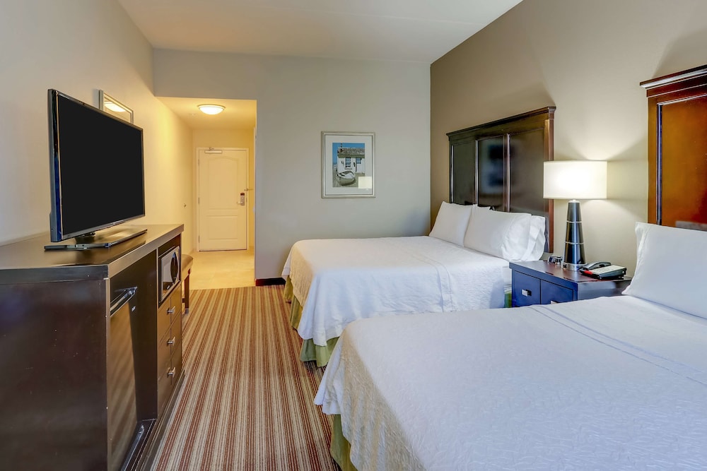 Hampton Inn & Suites Swansboro Near Camp Lejeune - photo 26
