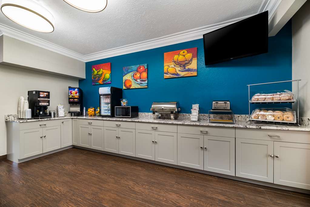 SureStay Plus by Best Western The Villages - photo 7