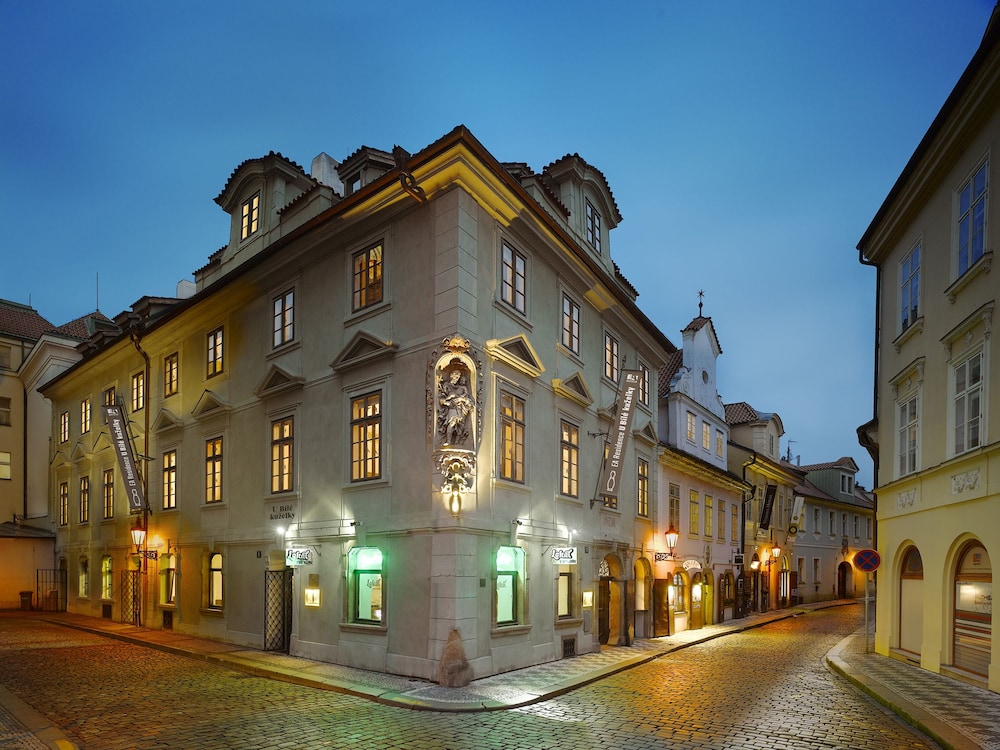 OREA Place Charles Bridge - last minute hotel in Prague
