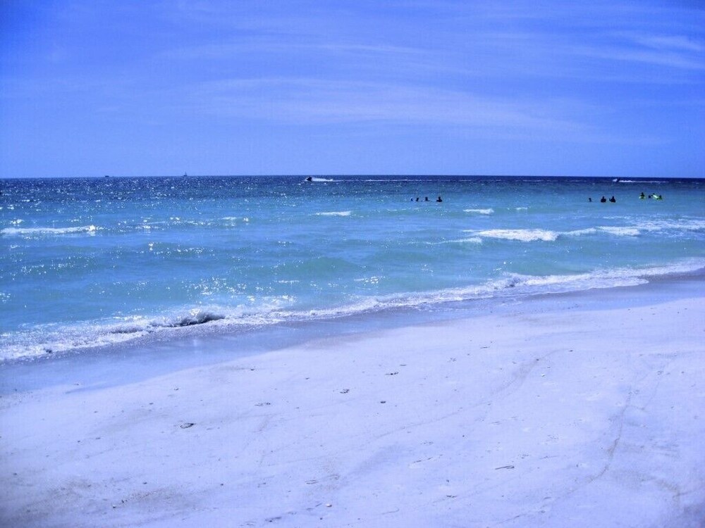 Beach Sands A 203 by Anna Maria - photo 53