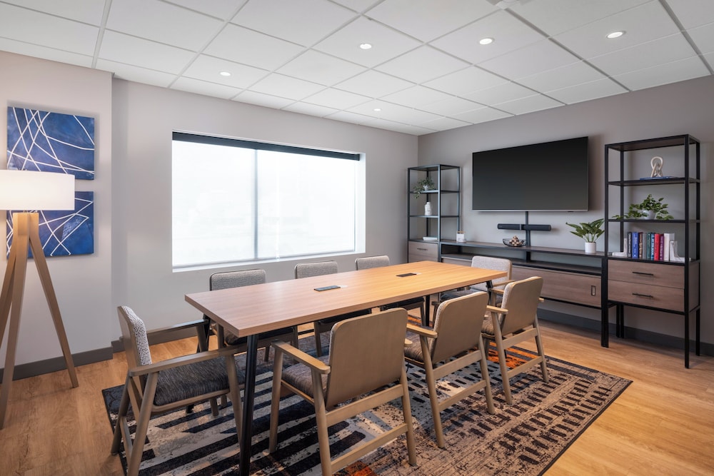 Atwell Suites Henderson at the Pass by IHG - photo 31