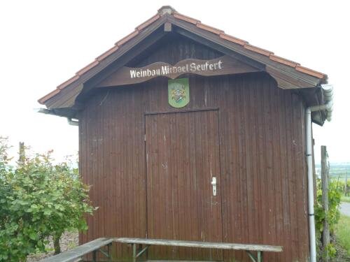 Hotel Garni Zum Hirschen — hotel in Iphofen