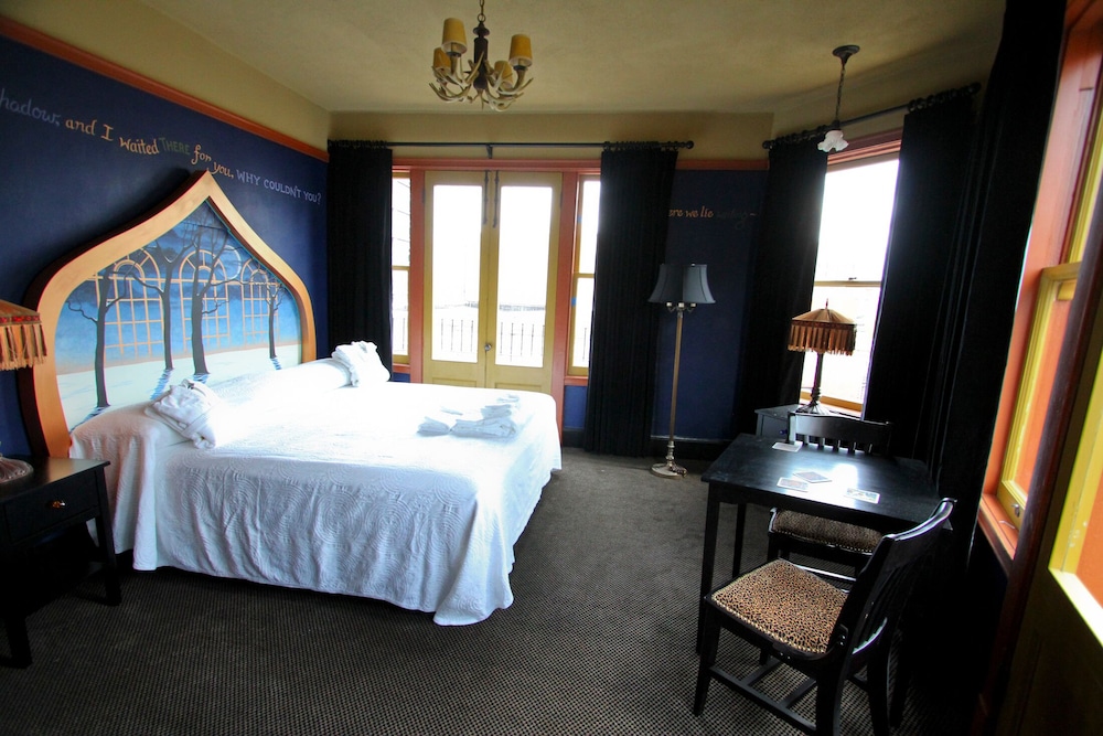 McMenamins Crystal Hotel - photo 19