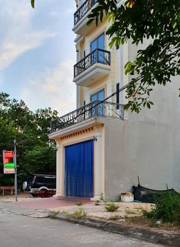 Hung Thinh Hotel - last minute hotel in Hanoi