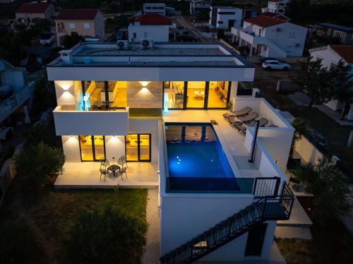 Villa AP with Pool Zadar Nin — 4-Star Luxury Hotel in Vrsi, Croatia