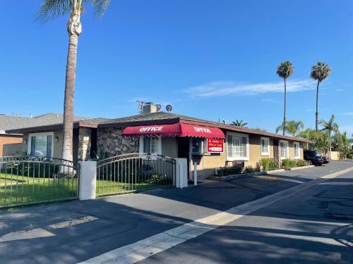 Legacy Inn & Suites Garden Grove CA - photo 5