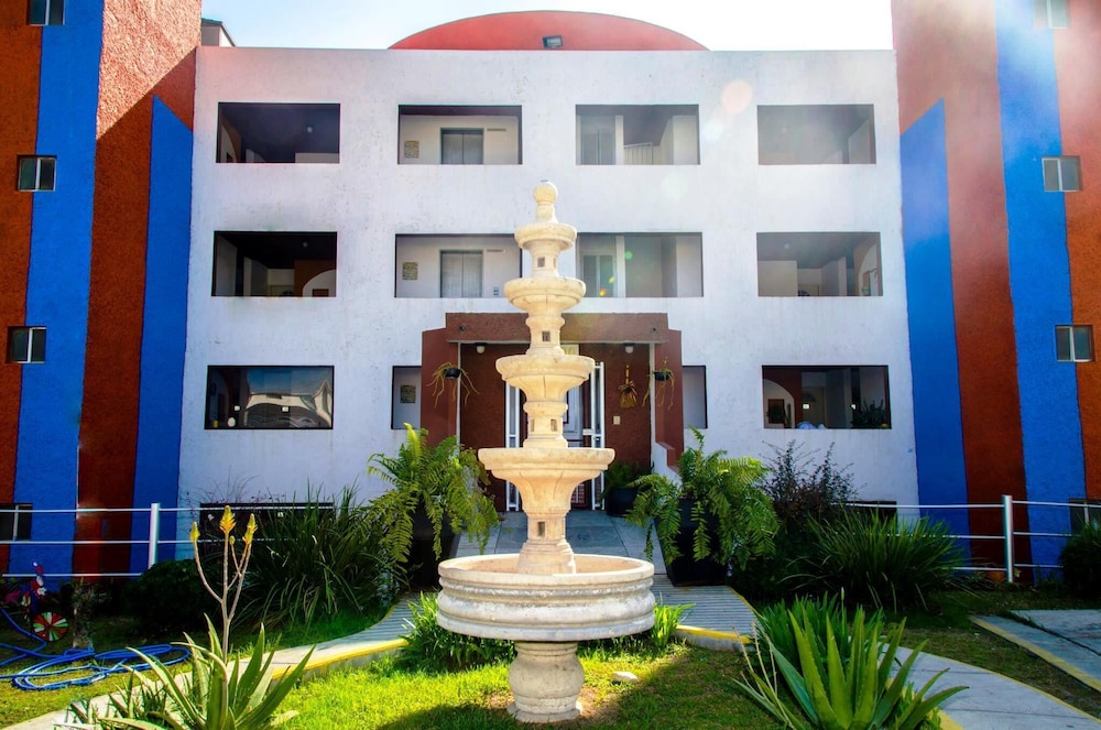 Confort Ejecutivo Suites Lindavista - carbon neutral hotel in Guadalupe