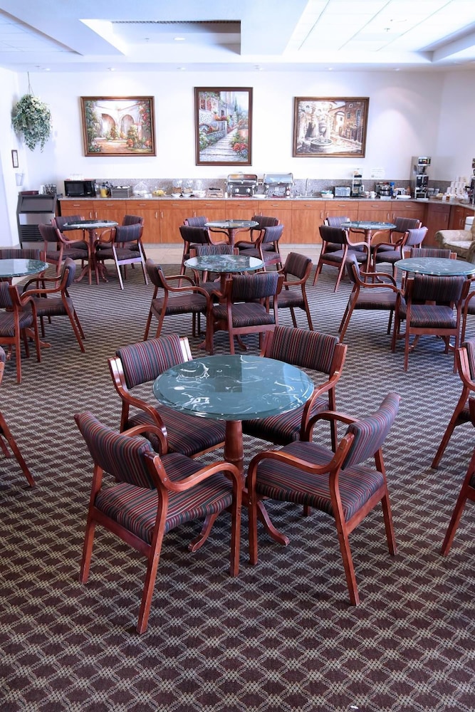 Garden Place Suites - photo 27