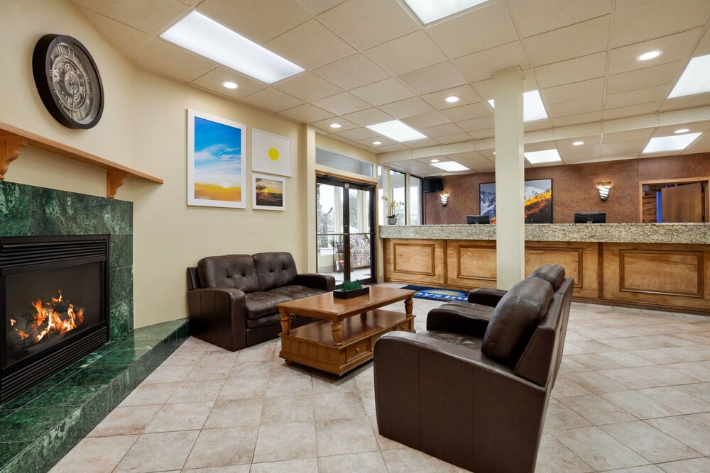 Aiden by Best Western @ Denver West Golden - photo 4