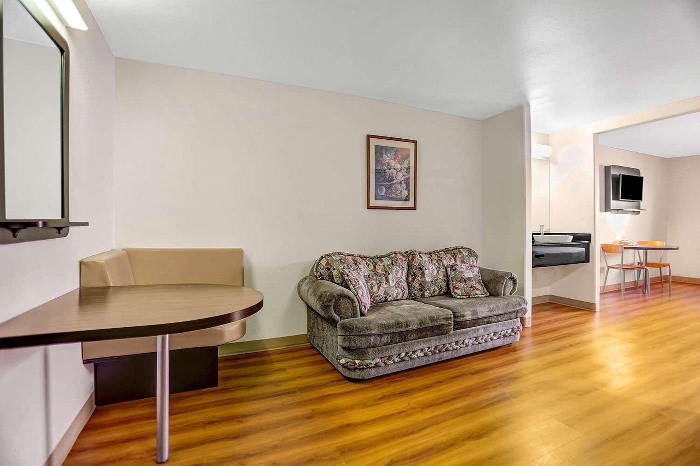 Americas Best Value Inn Apache Junction - photo 10