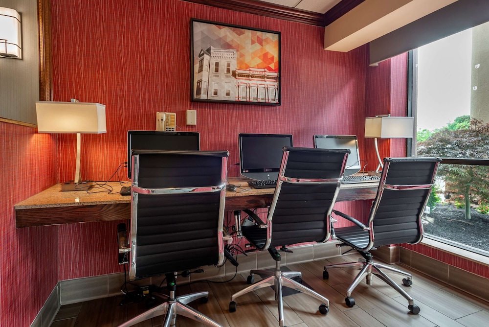 Fort Washington Inn - photo 23