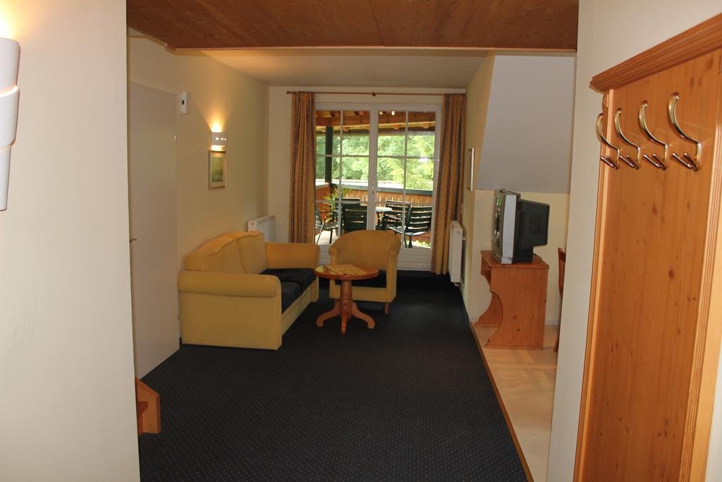 Appartements im Forsthaus — 4-Star Luxury Hotel in Strobl, Austria