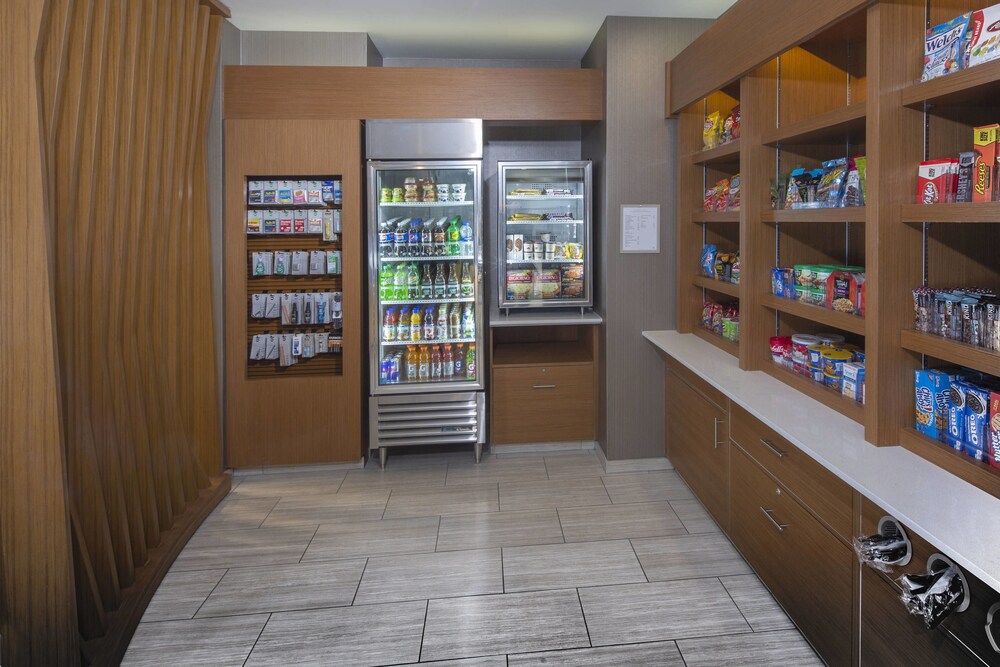 SpringHill Suites by Marriott Newark Downtown - photo 17