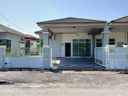 Ilham Imani Homestay 21316962 — Gurun