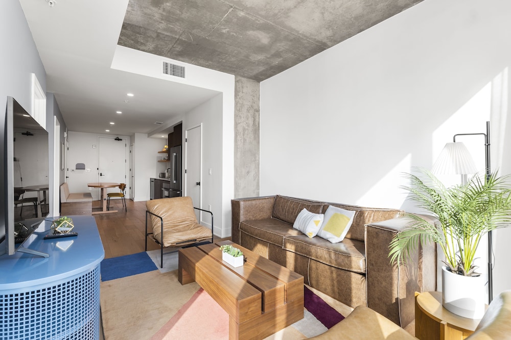 Austin Condo Hotel - photo 521