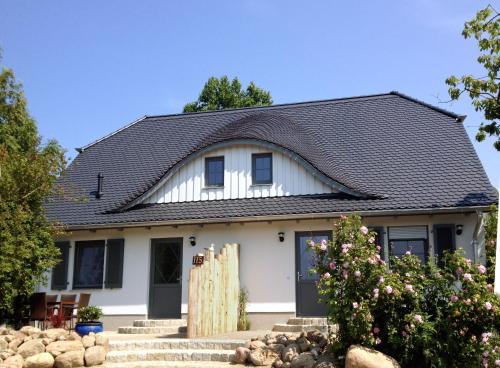 Haus Lee — 4-Star Luxury Hotel in Kirchdorf, Germany