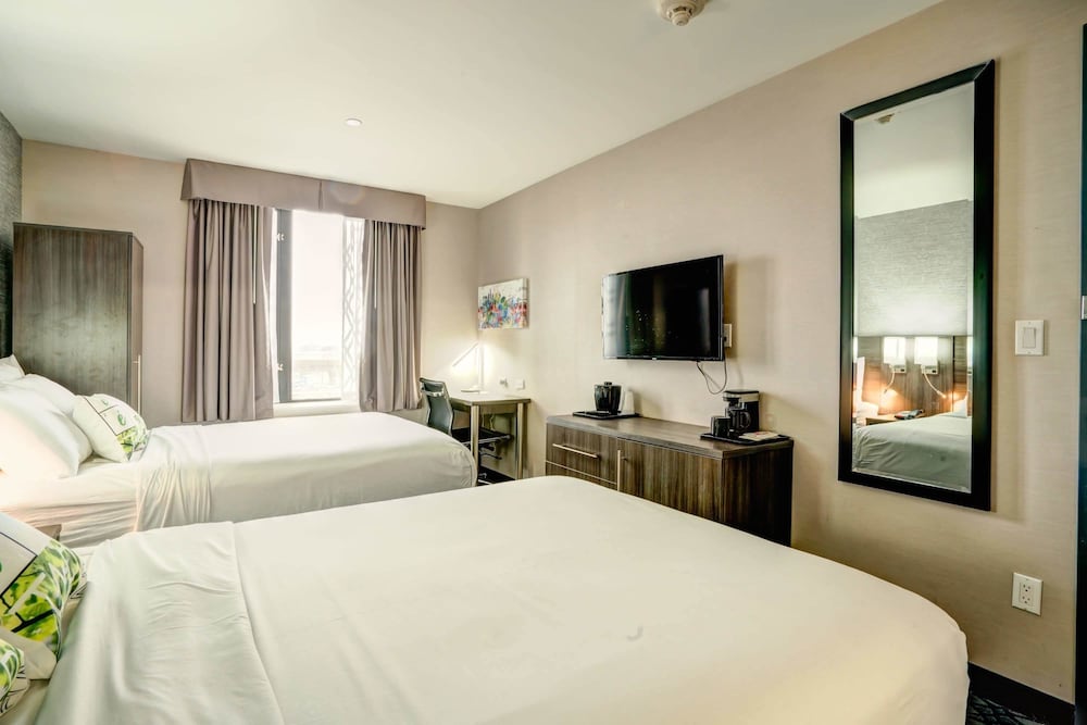 LeTap Hotel near AirTrain JFK Airport - photo 18