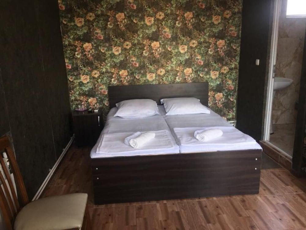 Gio 350 — Kobuleti — photo 4