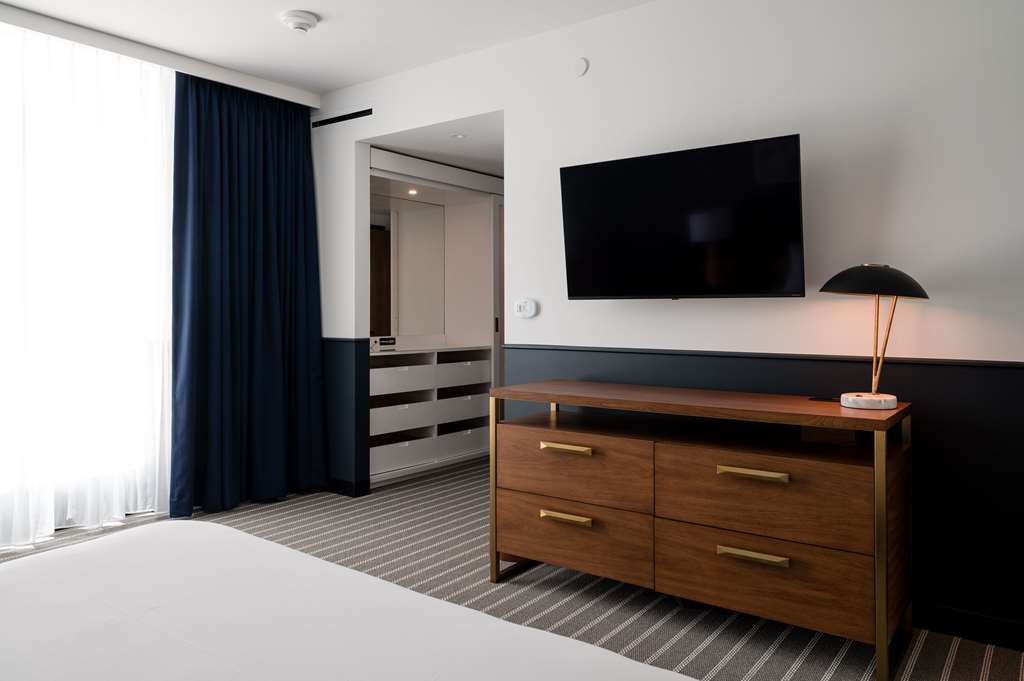 Cambria Hotel Boston Somerville - photo 42