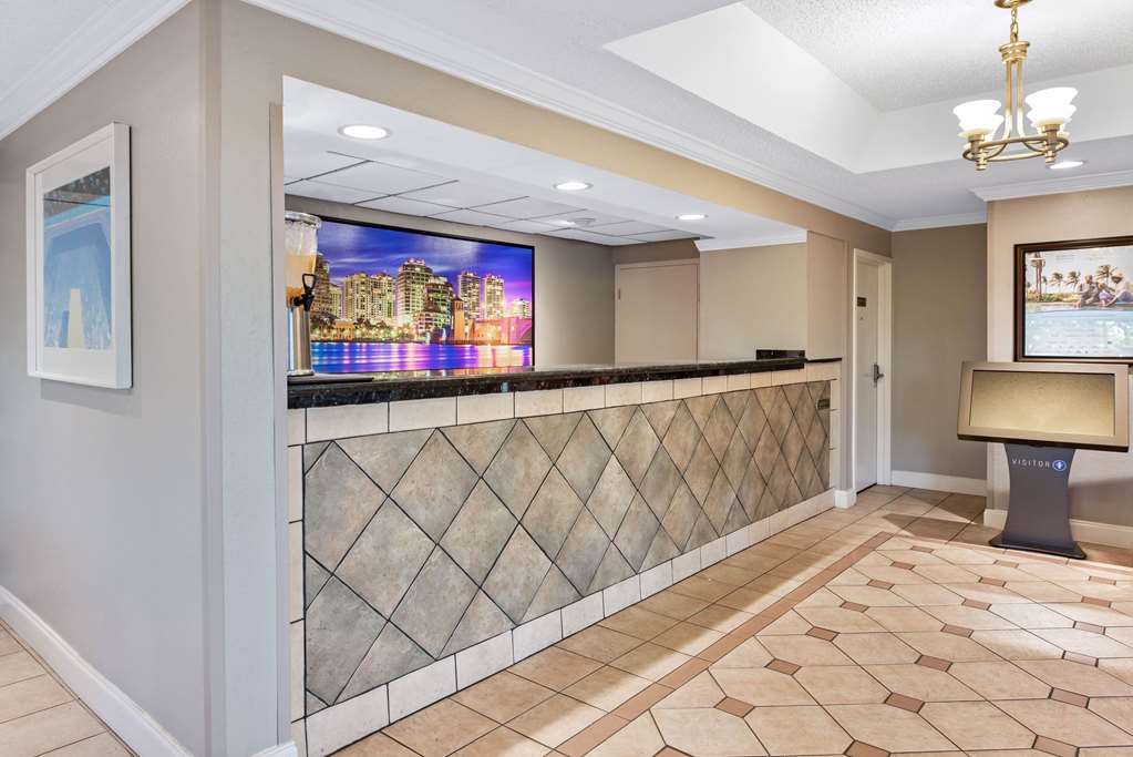 La Quinta Inn by Wyndham West Palm Beach Florida Turnpike - photo 13