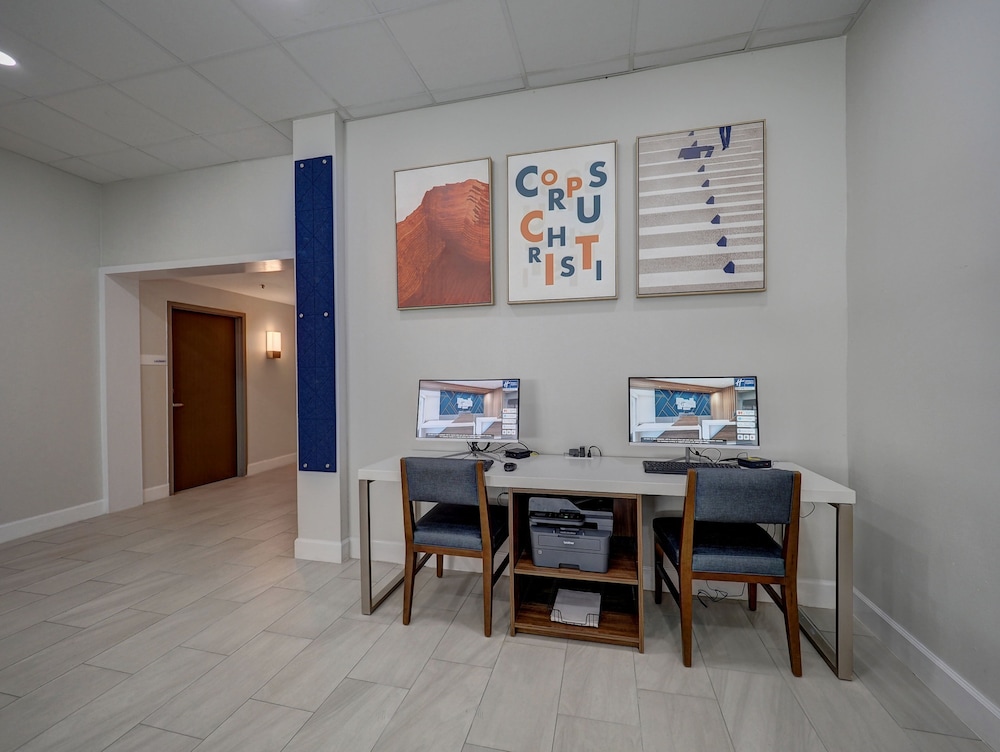 Holiday Inn Express Corpus Christi Beachfront by IHG - photo 59