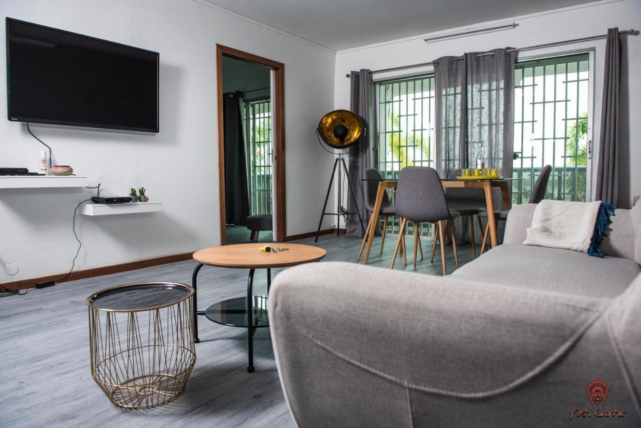 Appartement moderne à la Marina du Gosier — 4-Star Luxury Hotel in Le Gosier, Guadeloupe