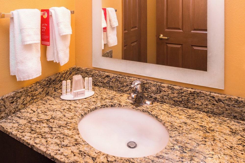 TownePlace Suites By Marriott Anaheim Maingate Near Angel Stadium - photo 24