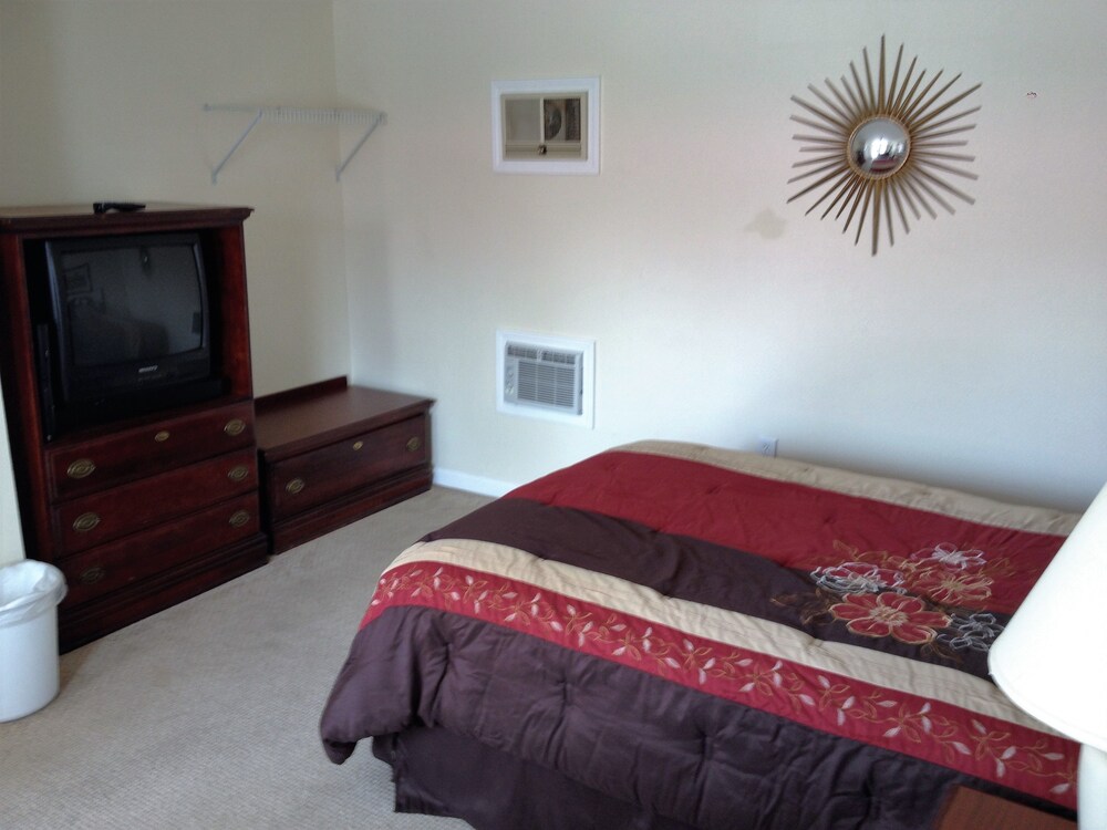 Travelier Motel - photo 9